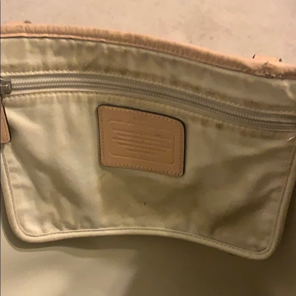 Coach tote - Picture 3 of 4